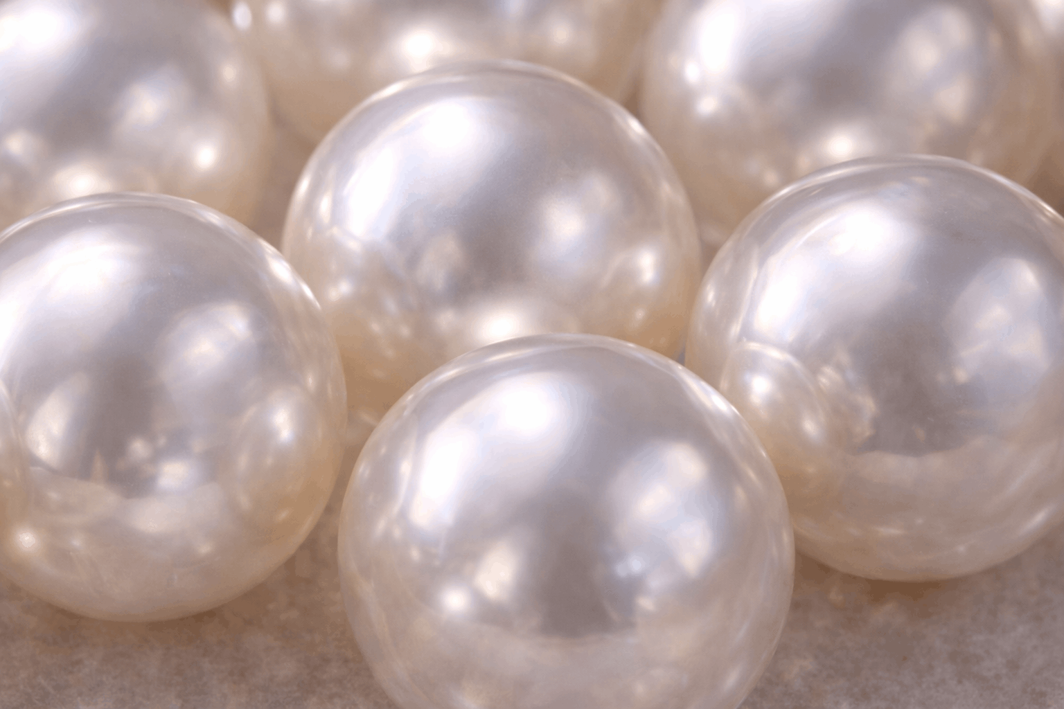 pearlsonly-blog-114-image-7-pearl - Luster Standards - Pearls Jewelry - pearlsonly